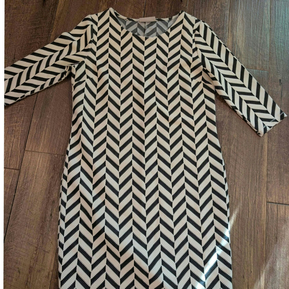 Cartoon daydress w Chevron pattern 3/4 sleeves size 12 glam mobwife